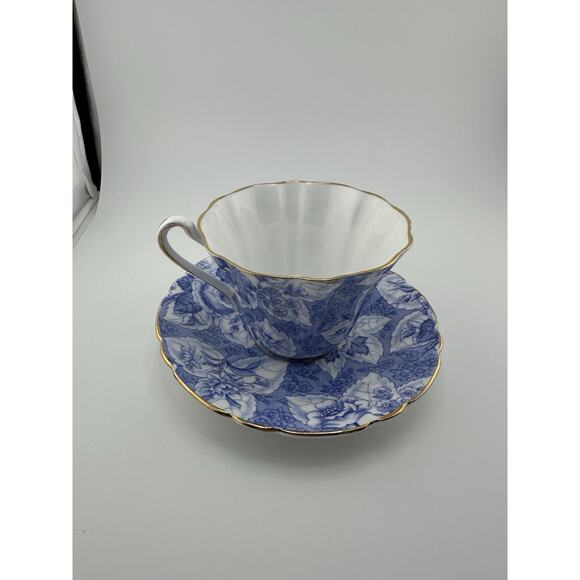 Royal Stafford "Tapestry" Blue White Tea Cup Set Mid Cent Bone China England - Picture 6 of 9